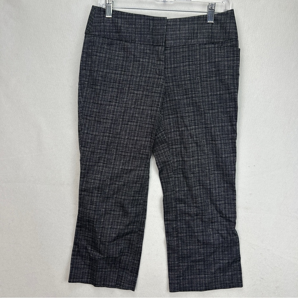 Express Design Studio Gray Capris Size 2